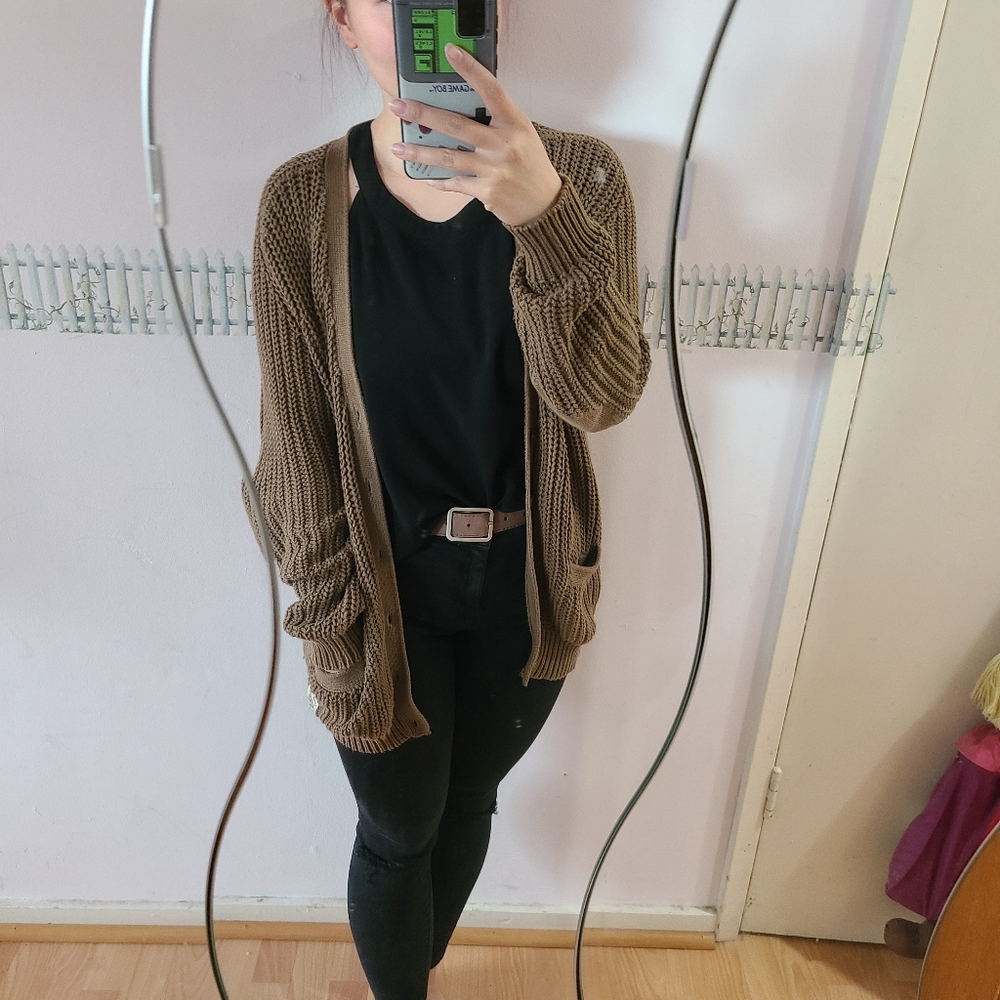 Chunky knit cardigan